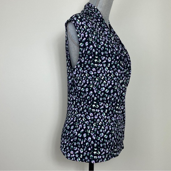 RW&Co v neck cross over pleated shoulder Black and Purple floral Top. Medium - Picture 3 of 8